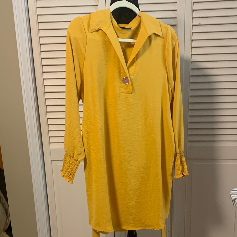 NWT. Yellow Long Sleeve Dress